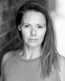 Lucinda Isherwood headshot